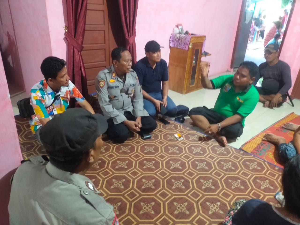 Gerak Cepat Kapolsek Dan Kanit Reskrim Begitu Dapat Kabar Langsung Ke TKP Masalah Penemuan Mayat Di Aliran Sungai Batang Serangan